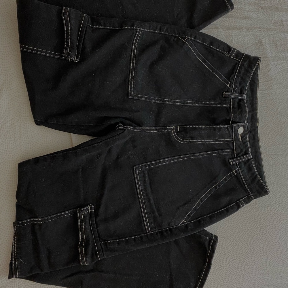 black cargo pants